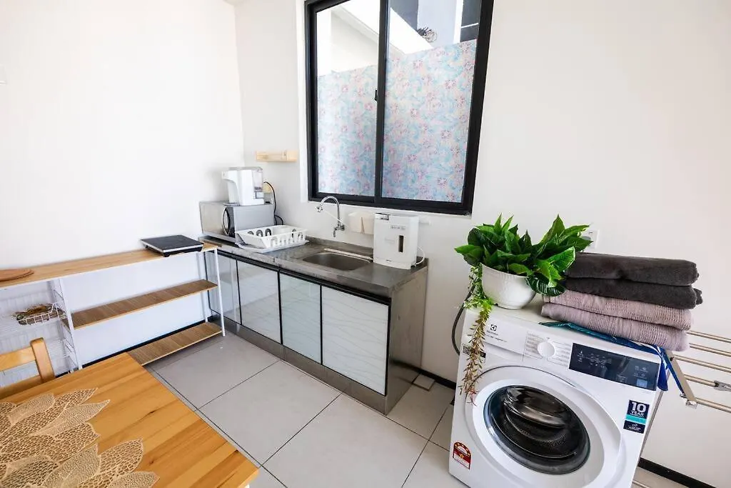 Urban Suites 2Br Family Setting #19 Jelutong ماليزيا